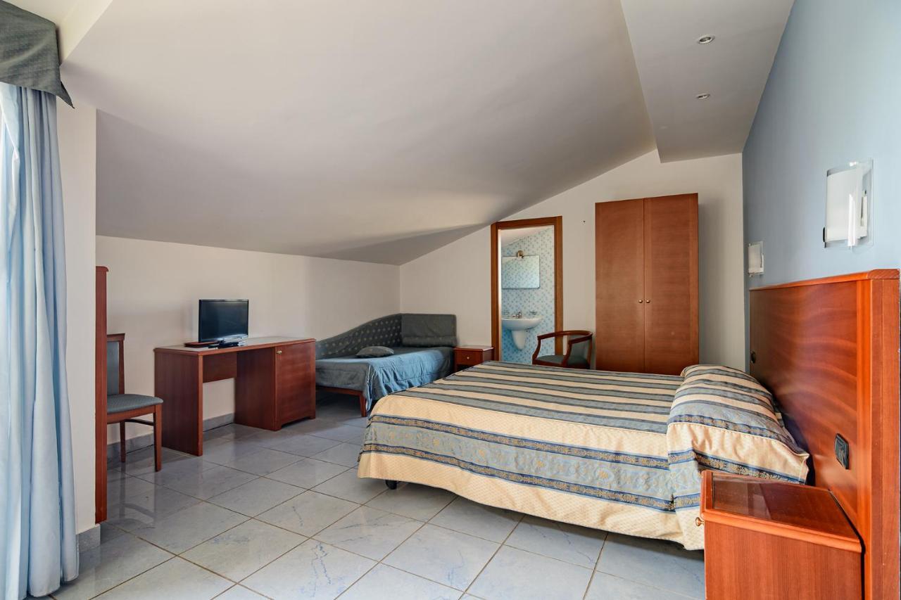 Hotel Serenella Agropoli Exterior photo